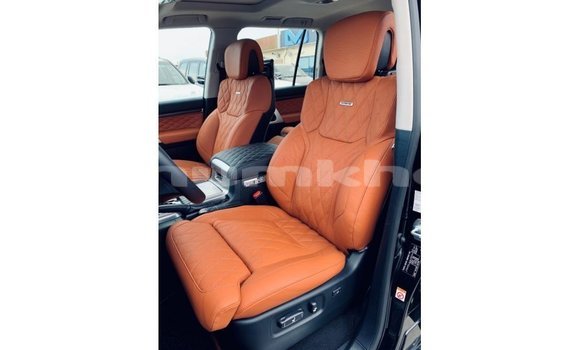 Buy Import Toyota Land Cruiser Black Car in Import - Dubai in Bumthang Buy Import Toyota Land Cruiser Black Car in Import - Dubai in Bumthang