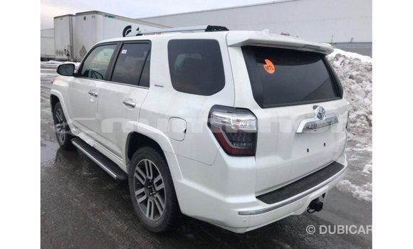 Buy Import Toyota 4Runner White Car in Import - Dubai in Bumthang Buy Import Toyota 4Runner White Car in Import - Dubai in Bumthang