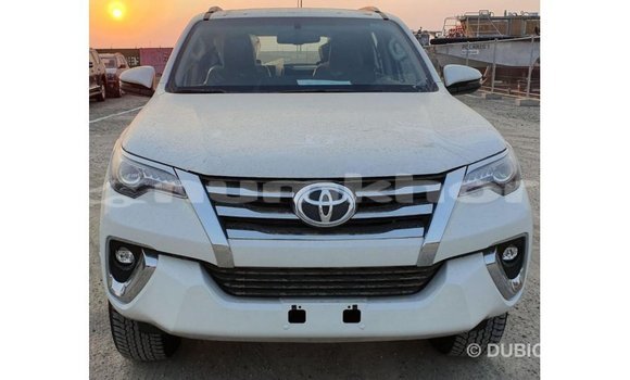 Buy Import Toyota Fortuner White Car in Import - Dubai in Bumthang Buy Import Toyota Fortuner White Car in Import - Dubai in Bumthang
