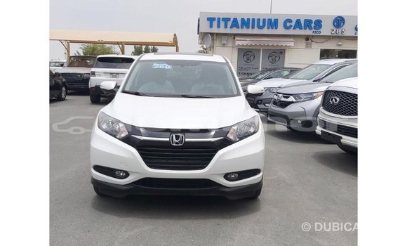 Buy Import Honda C White Bike in Import - Dubai in Bumthang Buy Import Honda C White Bike in Import - Dubai in Bumthang