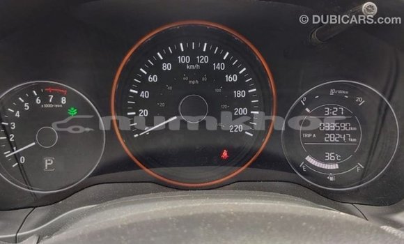 Buy Import Honda C White Bike in Import - Dubai in Bumthang Buy Import Honda C White Bike in Import - Dubai in Bumthang