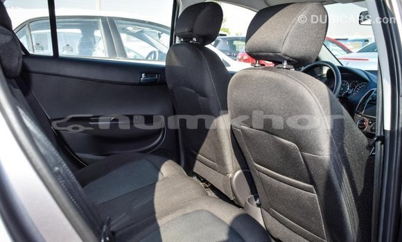 Buy Import Hyundai i20 Other Car in Import - Dubai in Bumthang Buy Import Hyundai i20 Other Car in Import - Dubai in Bumthang