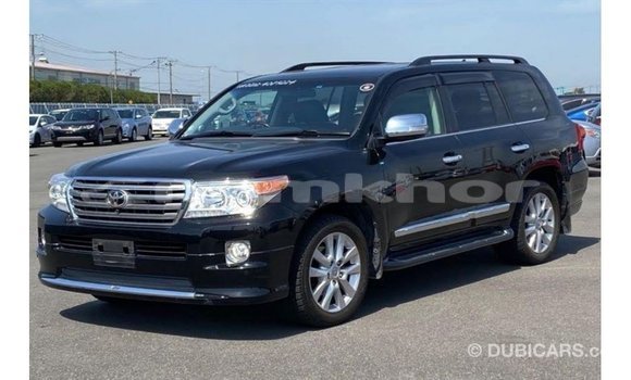 Buy Import Toyota Land Cruiser Black Car in Import - Dubai in Bumthang Buy Import Toyota Land Cruiser Black Car in Import - Dubai in Bumthang