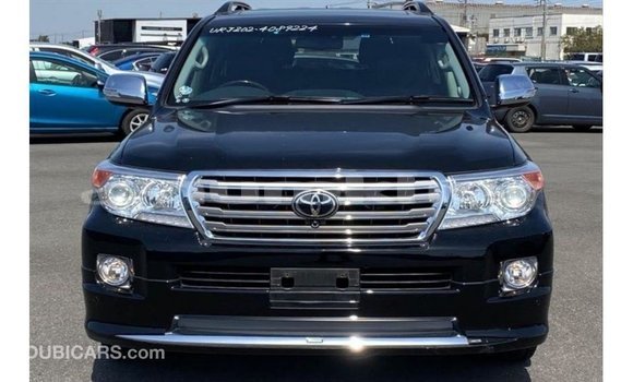 Buy Import Toyota Land Cruiser Black Car in Import - Dubai in Bumthang Buy Import Toyota Land Cruiser Black Car in Import - Dubai in Bumthang