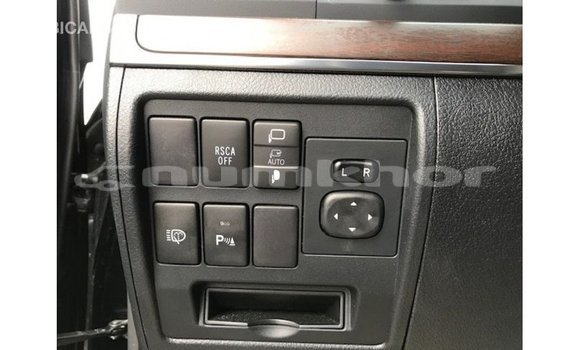 Buy Import Toyota Land Cruiser Black Car in Import - Dubai in Bumthang Buy Import Toyota Land Cruiser Black Car in Import - Dubai in Bumthang