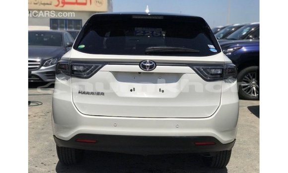 Buy Import Toyota Harrier White Car in Import - Dubai in Bumthang Buy Import Toyota Harrier White Car in Import - Dubai in Bumthang