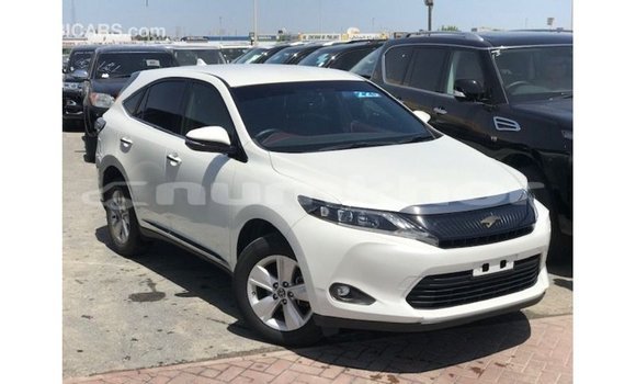 Buy Import Toyota Harrier White Car in Import - Dubai in Bumthang Buy Import Toyota Harrier White Car in Import - Dubai in Bumthang