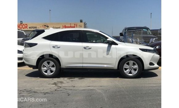 Buy Import Toyota Harrier White Car in Import - Dubai in Bumthang Buy Import Toyota Harrier White Car in Import - Dubai in Bumthang