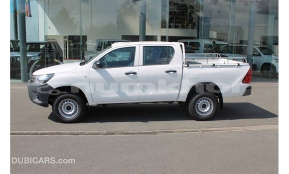 Buy Import Toyota Hilux White Car in Import - Dubai in Bumthang Buy Import Toyota Hilux White Car in Import - Dubai in Bumthang