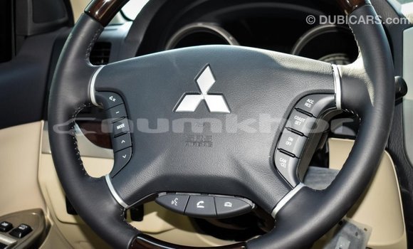 Buy Import Mitsubishi Pajero Other Car in Import - Dubai in Bumthang Buy Import Mitsubishi Pajero Other Car in Import - Dubai in Bumthang