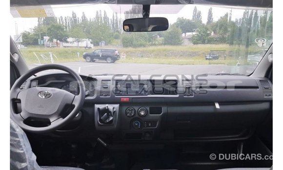 Buy Import Toyota Hiace White Car in Import - Dubai in Bumthang Buy Import Toyota Hiace White Car in Import - Dubai in Bumthang