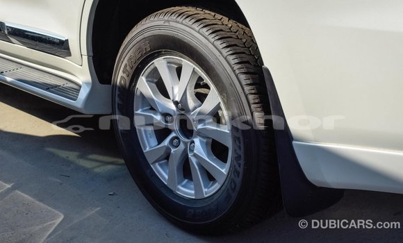 Buy Import Toyota Land Cruiser White Car in Import - Dubai in Bumthang Buy Import Toyota Land Cruiser White Car in Import - Dubai in Bumthang