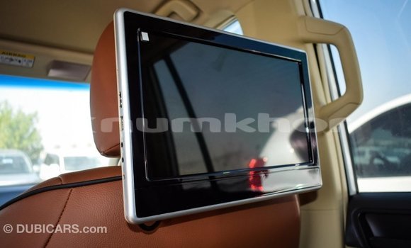 Buy Import Toyota Prado White Car in Import - Dubai in Bumthang Buy Import Toyota Prado White Car in Import - Dubai in Bumthang