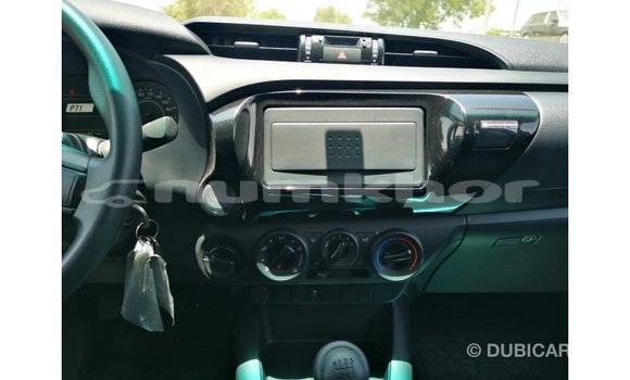 Buy Import Toyota Hilux White Car in Import - Dubai in Bumthang Buy Import Toyota Hilux White Car in Import - Dubai in Bumthang