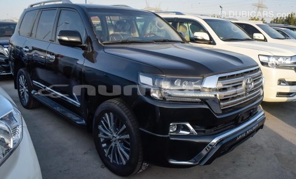 Buy Import Toyota Land Cruiser Black Car in Import - Dubai in Bumthang Buy Import Toyota Land Cruiser Black Car in Import - Dubai in Bumthang