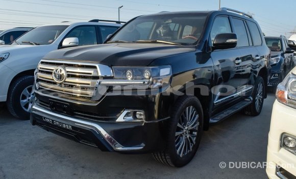 Buy Import Toyota Land Cruiser Black Car in Import - Dubai in Bumthang Buy Import Toyota Land Cruiser Black Car in Import - Dubai in Bumthang