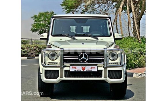Buy Import Mercedes-Benz 190 White Car in Import - Dubai in Bumthang Buy Import Mercedes-Benz 190 White Car in Import - Dubai in Bumthang