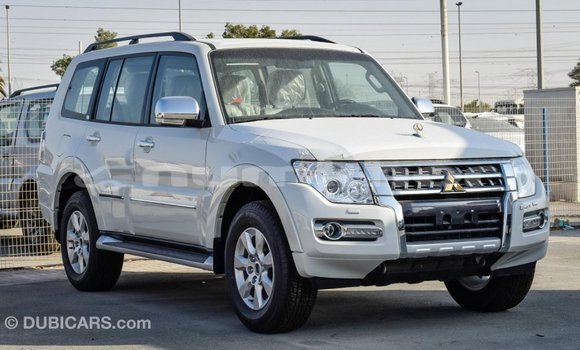 Buy Import Mitsubishi Pajero White Car in Import - Dubai in Bumthang Buy Import Mitsubishi Pajero White Car in Import - Dubai in Bumthang