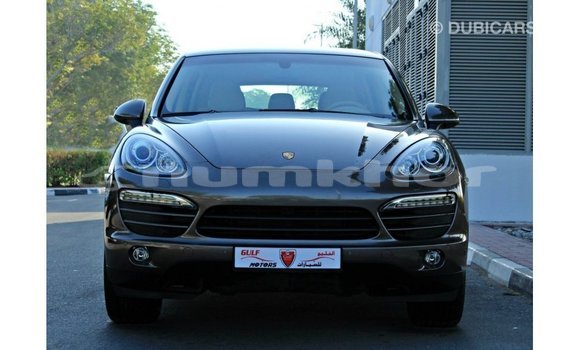 Buy Import Porsche Cayenne Brown Car in Import - Dubai in Bumthang Buy Import Porsche Cayenne Brown Car in Import - Dubai in Bumthang