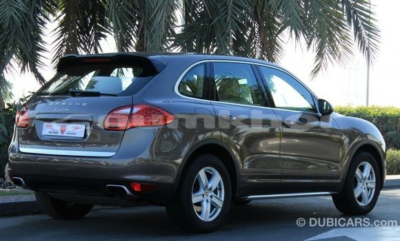 Buy Import Porsche Cayenne Brown Car in Import - Dubai in Bumthang Buy Import Porsche Cayenne Brown Car in Import - Dubai in Bumthang