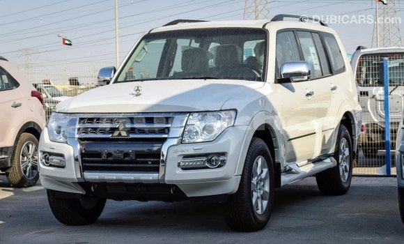Buy Import Mitsubishi Pajero White Car in Import - Dubai in Bumthang Buy Import Mitsubishi Pajero White Car in Import - Dubai in Bumthang