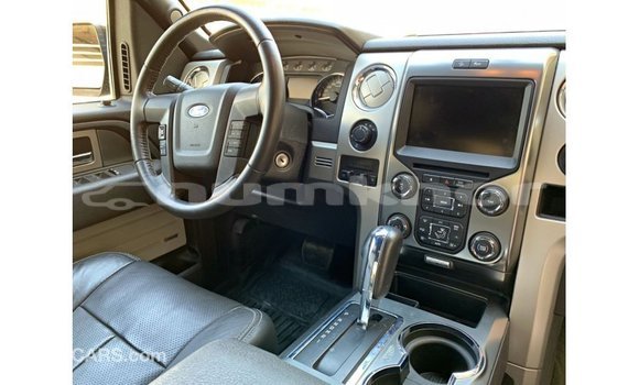 Buy Import Ford Club Wagon Black Car in Import - Dubai in Bumthang Buy Import Ford Club Wagon Black Car in Import - Dubai in Bumthang