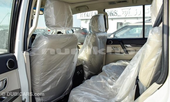 Buy Import Mitsubishi Pajero White Car in Import - Dubai in Bumthang Buy Import Mitsubishi Pajero White Car in Import - Dubai in Bumthang