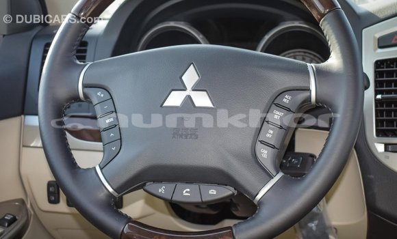 Buy Import Mitsubishi Pajero White Car in Import - Dubai in Bumthang Buy Import Mitsubishi Pajero White Car in Import - Dubai in Bumthang