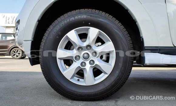 Buy Import Mitsubishi Pajero White Car in Import - Dubai in Bumthang