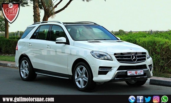 Buy Import Mercedes-Benz 190 White Car in Import - Dubai in Bumthang