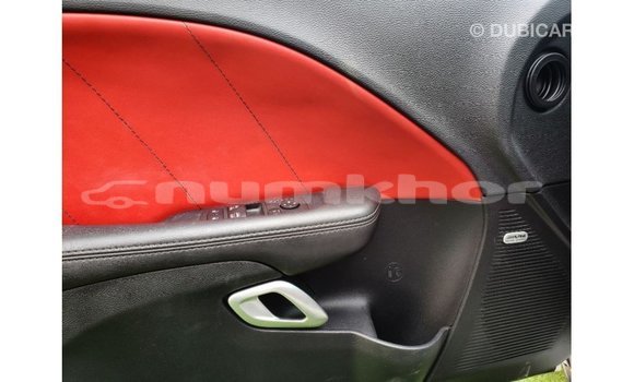 Buy Import Dodge Challenger White Car in Import - Dubai in Bumthang Buy Import Dodge Challenger White Car in Import - Dubai in Bumthang