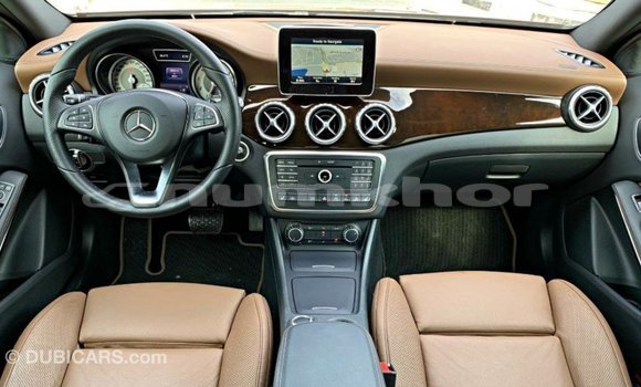 Buy Import Mercedes-Benz 250 Black Car in Import - Dubai in Bumthang Buy Import Mercedes-Benz 250 Black Car in Import - Dubai in Bumthang