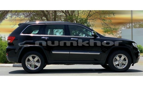 Buy Import Jeep Grand Cherokee Black Car in Import - Dubai in Bumthang Buy Import Jeep Grand Cherokee Black Car in Import - Dubai in Bumthang