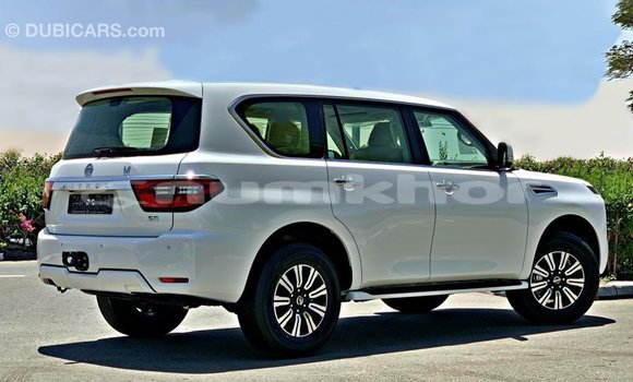 Buy Import Nissan Patrol White Car in Import - Dubai in Bumthang Buy Import Nissan Patrol White Car in Import - Dubai in Bumthang