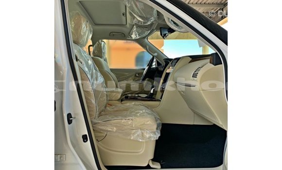 Buy Import Nissan Patrol White Car in Import - Dubai in Bumthang Buy Import Nissan Patrol White Car in Import - Dubai in Bumthang