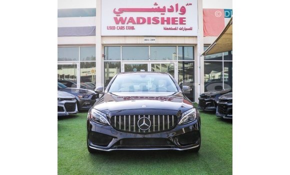 Buy Import Mercedes-Benz 600 Black Car in Import - Dubai in Bumthang Buy Import Mercedes-Benz 600 Black Car in Import - Dubai in Bumthang