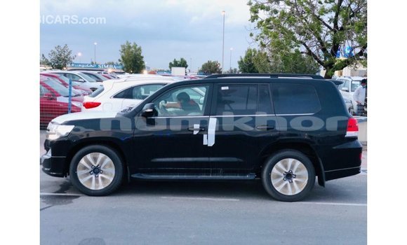 Buy Import Toyota Land Cruiser Black Car in Import - Dubai in Bumthang Buy Import Toyota Land Cruiser Black Car in Import - Dubai in Bumthang