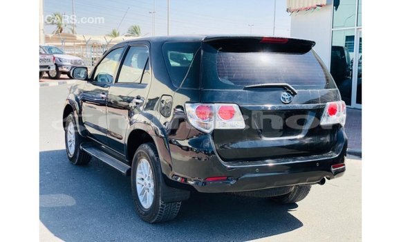 Buy Import Toyota Fortuner Black Car in Import - Dubai in Bumthang Buy Import Toyota Fortuner Black Car in Import - Dubai in Bumthang