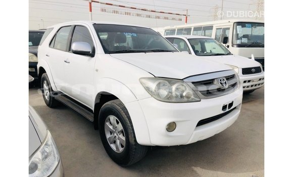 Buy Import Toyota Fortuner White Car in Import - Dubai in Bumthang Buy Import Toyota Fortuner White Car in Import - Dubai in Bumthang
