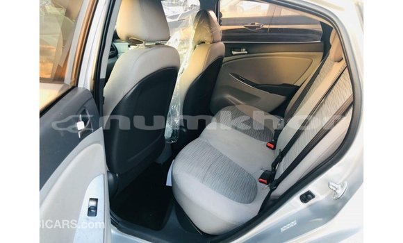 Buy Import Hyundai Accent Other Car in Import - Dubai in Bumthang Buy Import Hyundai Accent Other Car in Import - Dubai in Bumthang