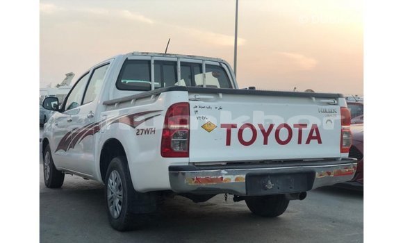 Buy Import Toyota Hilux White Car in Import - Dubai in Bumthang Buy Import Toyota Hilux White Car in Import - Dubai in Bumthang
