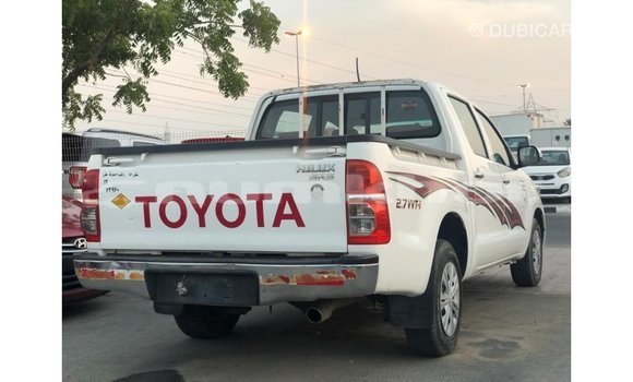 Buy Import Toyota Hilux White Car in Import - Dubai in Bumthang Buy Import Toyota Hilux White Car in Import - Dubai in Bumthang