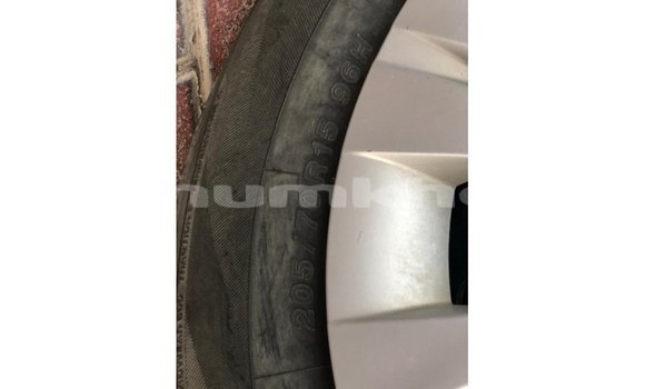 Buy Import Toyota Hilux White Car in Import - Dubai in Bumthang Buy Import Toyota Hilux White Car in Import - Dubai in Bumthang