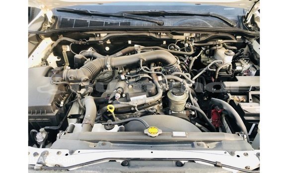 Buy Import Toyota Hilux White Car in Import - Dubai in Bumthang Buy Import Toyota Hilux White Car in Import - Dubai in Bumthang