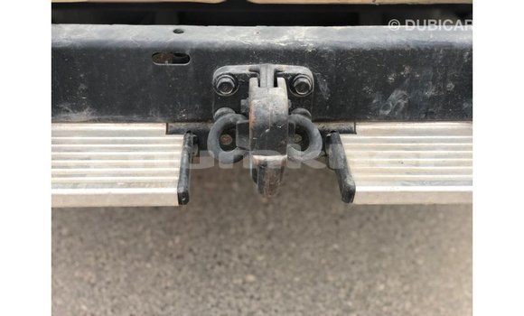 Buy Import Toyota Land Cruiser White Car in Import - Dubai in Bumthang Buy Import Toyota Land Cruiser White Car in Import - Dubai in Bumthang