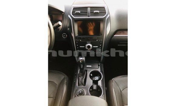 Buy Import Ford Explorer Other Car in Import - Dubai in Bumthang Buy Import Ford Explorer Other Car in Import - Dubai in Bumthang