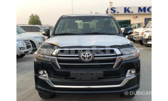 Buy Import Toyota Land Cruiser Black Car in Import - Dubai in Bumthang Buy Import Toyota Land Cruiser Black Car in Import - Dubai in Bumthang