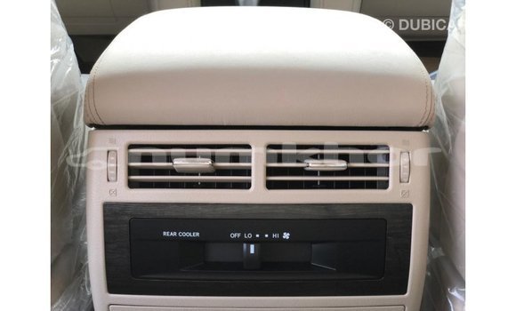 Buy Import Toyota Land Cruiser Black Car in Import - Dubai in Bumthang Buy Import Toyota Land Cruiser Black Car in Import - Dubai in Bumthang