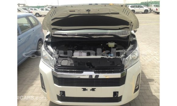 Buy Import Toyota Hiace White Car in Import - Dubai in Bumthang Buy Import Toyota Hiace White Car in Import - Dubai in Bumthang