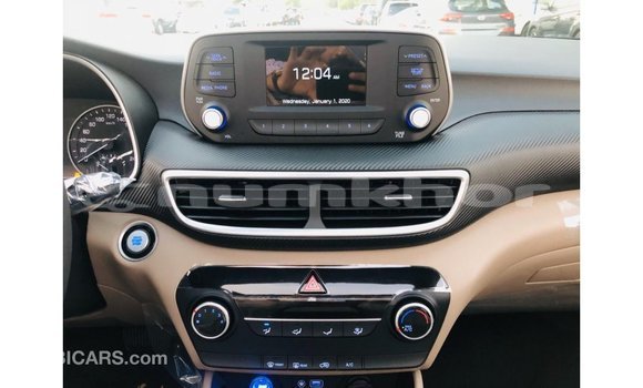 Buy Import Hyundai Tucson Brown Car in Import - Dubai in Bumthang Buy Import Hyundai Tucson Brown Car in Import - Dubai in Bumthang